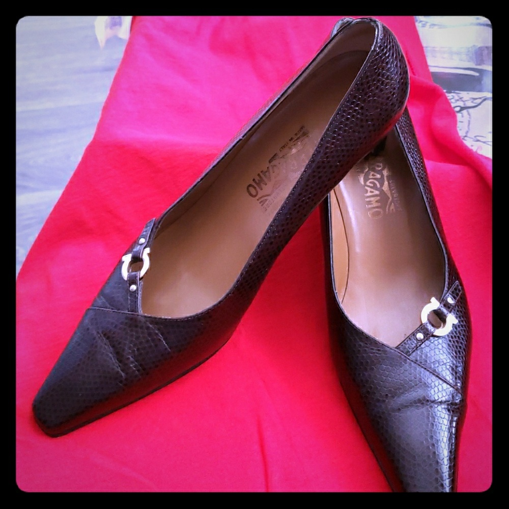 Ferragamo Brown low heeled pumps